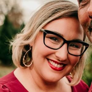 Meet your Posher, Aida